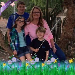 Meet your Posher, Lori